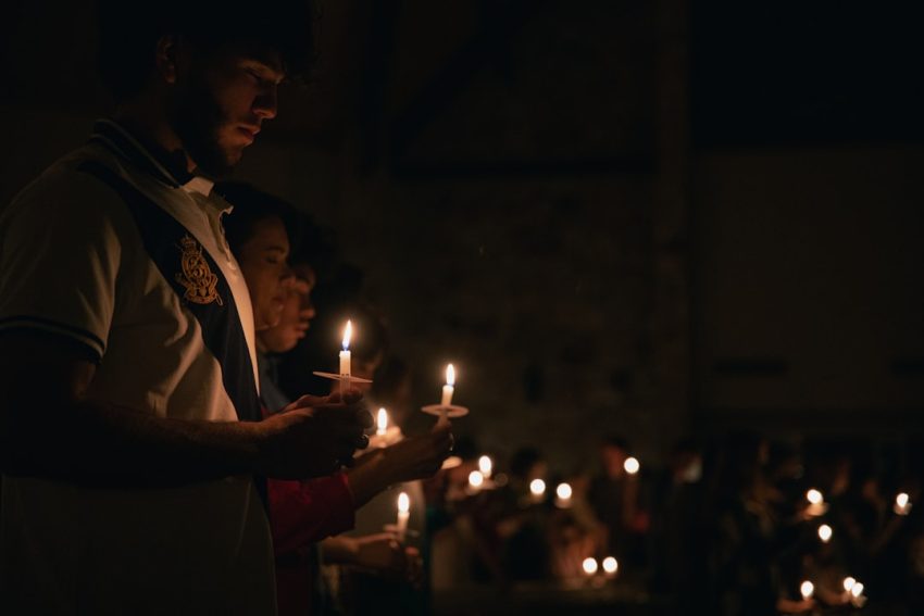 Photo Candlelight vigil